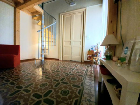 Lina's House